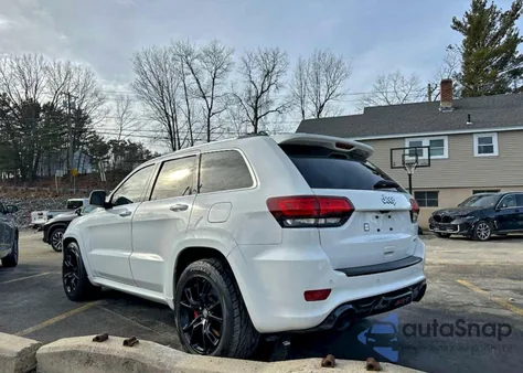 2015 Jeep Grand Cherokee Srt-8 z USA, uszkodzony, nr VIN 1C4RJFDJXFC753519